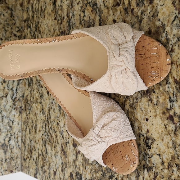 crown & ivy Shoes - Crown and Ivy Sandals - cork hill